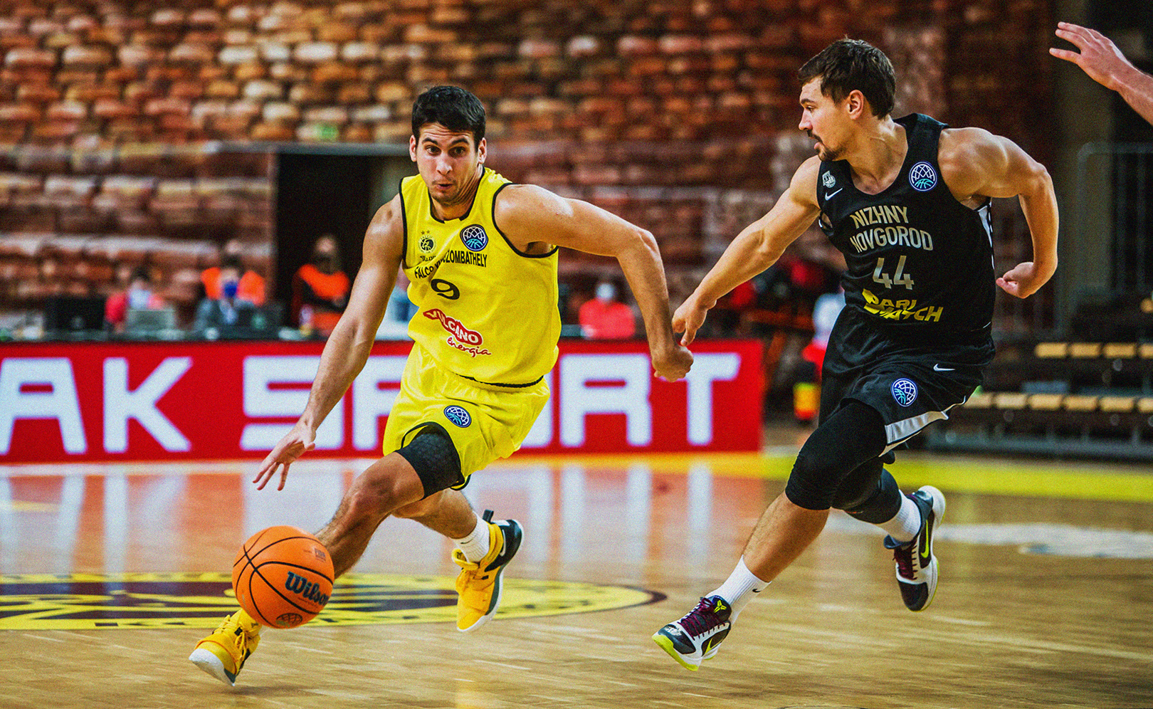 Лига чемпионов ФИБА. Фалько КС Сомбатхей (Венгрия) против Нижний Новгород (Россия)