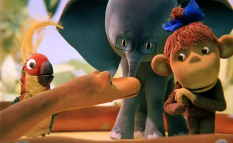 38 попугаев. Куда идет Слоненок