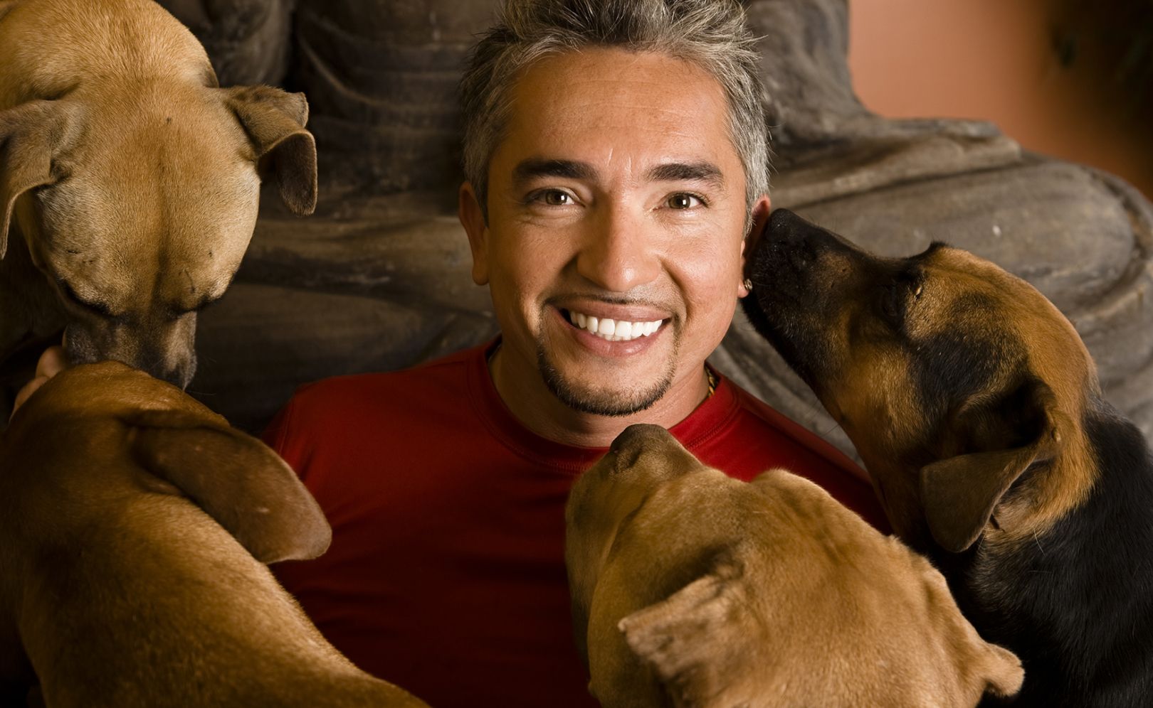 Сесар Миллан