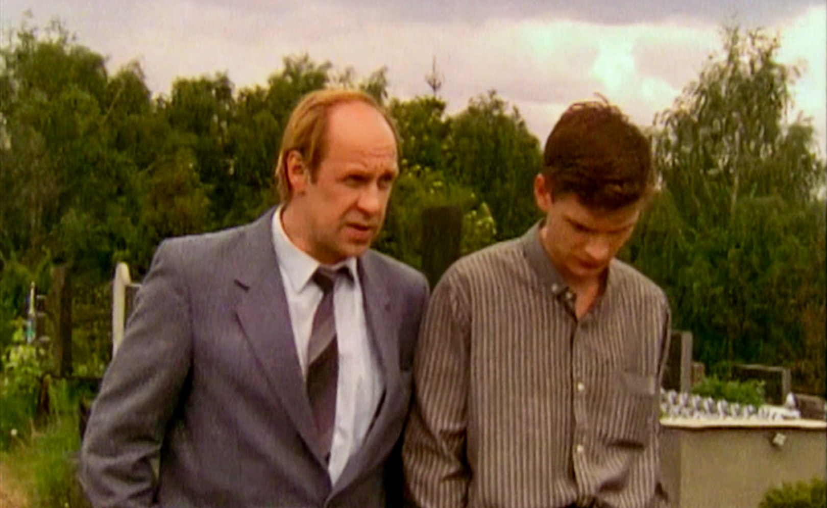 Валерий николаев в фильме день рождения буржуя. День рождения буржуя 2000. Николаев и апексимова сериал. Валерий николаев день рождения буржуя. День рождения буржуя 2000.