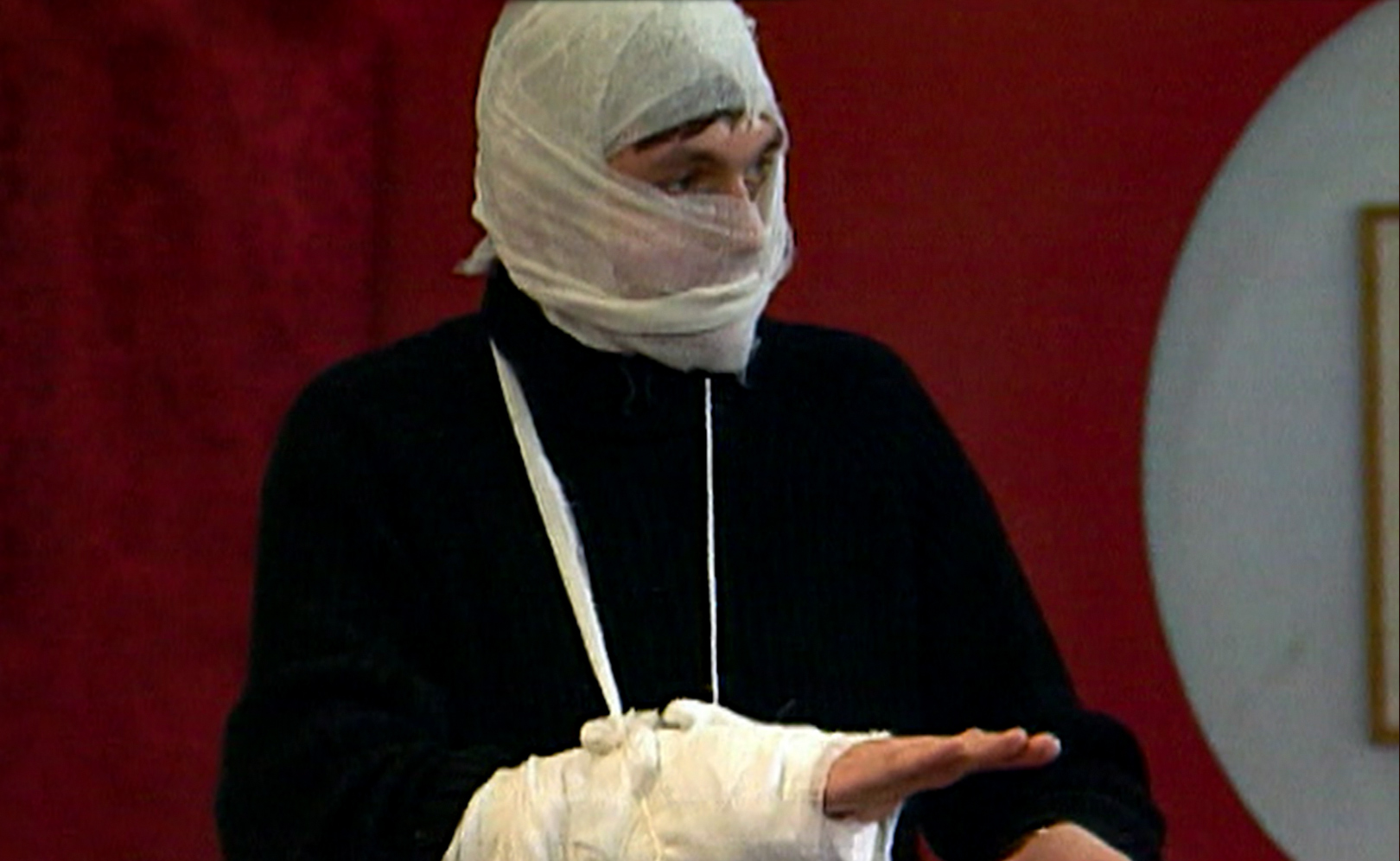 Королева красоты или очень трудное детство. Серия 12