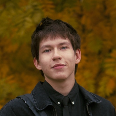 Даниил Шарибров