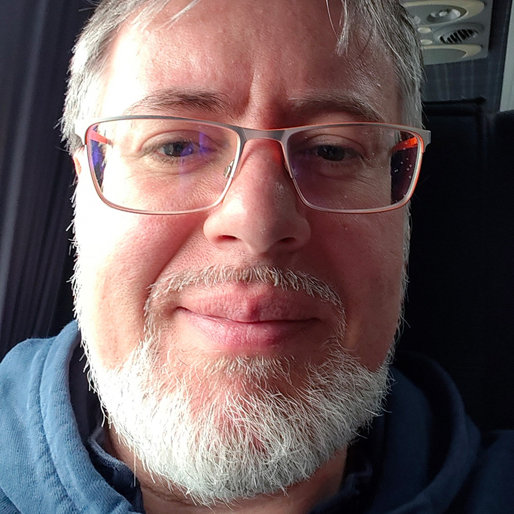 Александр Никандров