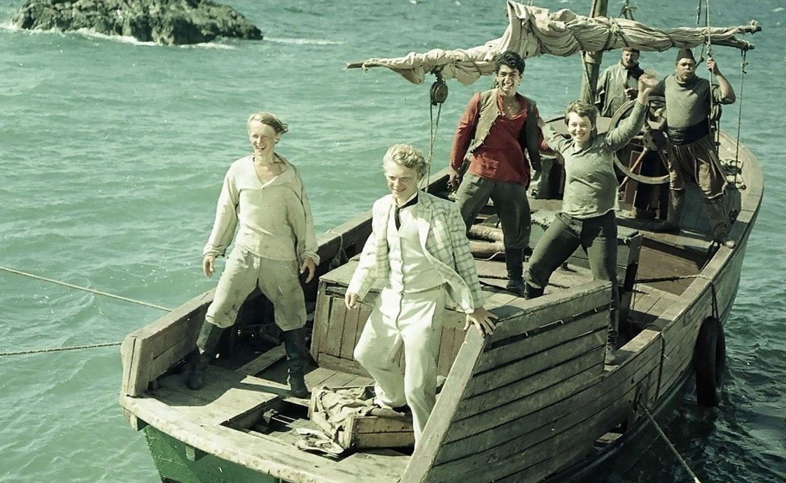 Новые приключения неуловимых