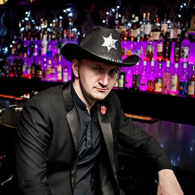 Евгений Усов