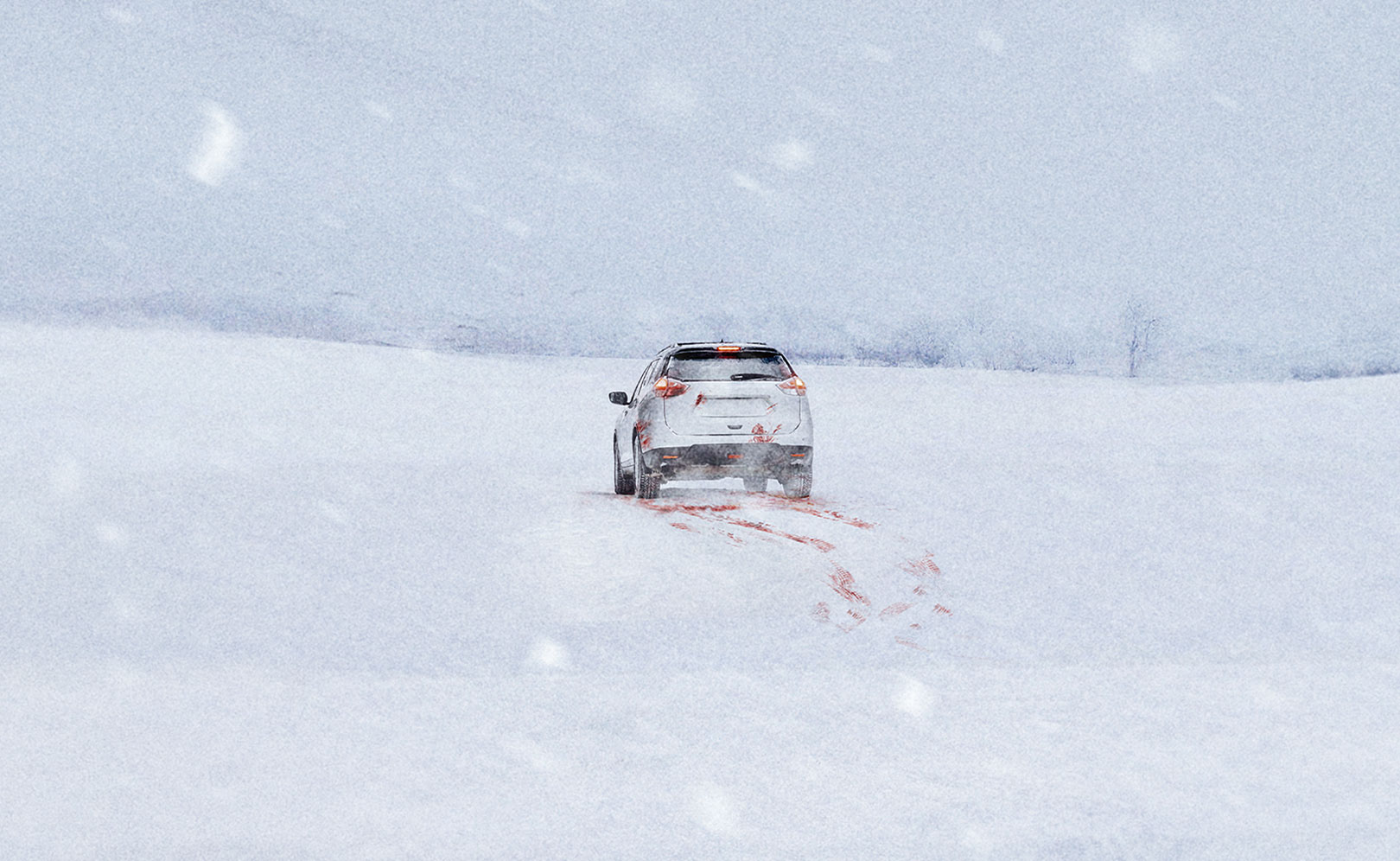 Женщина на белой машине