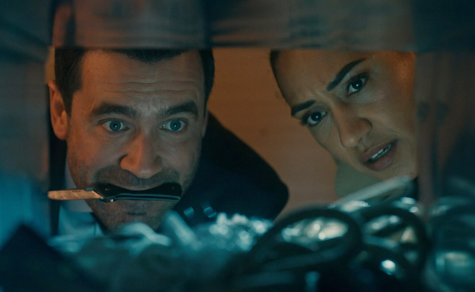 Сен-Пьер. Сезон 1. Серия 2