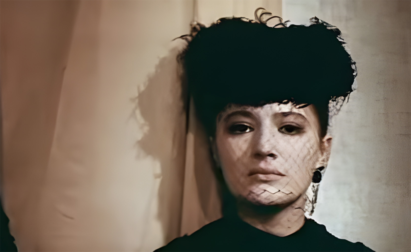 Гранатовый браслет