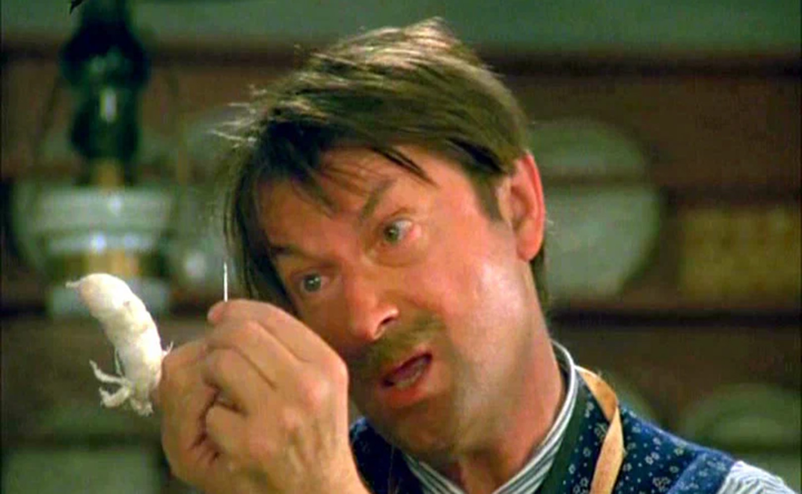 За спичками