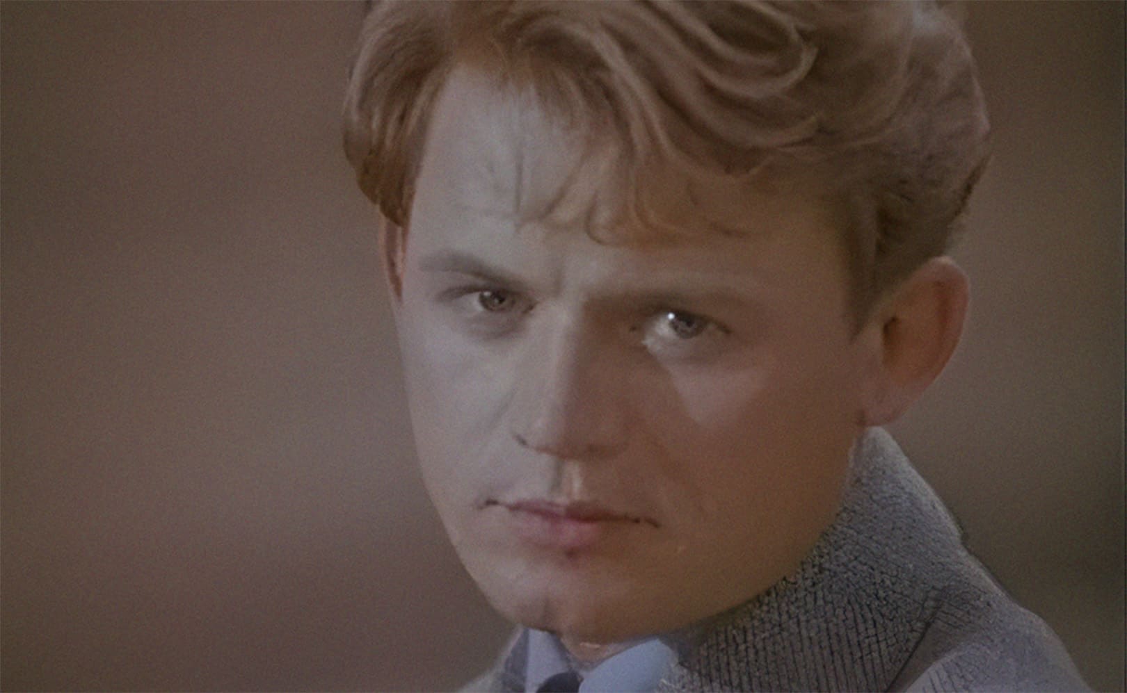 Пой песню, поэт...