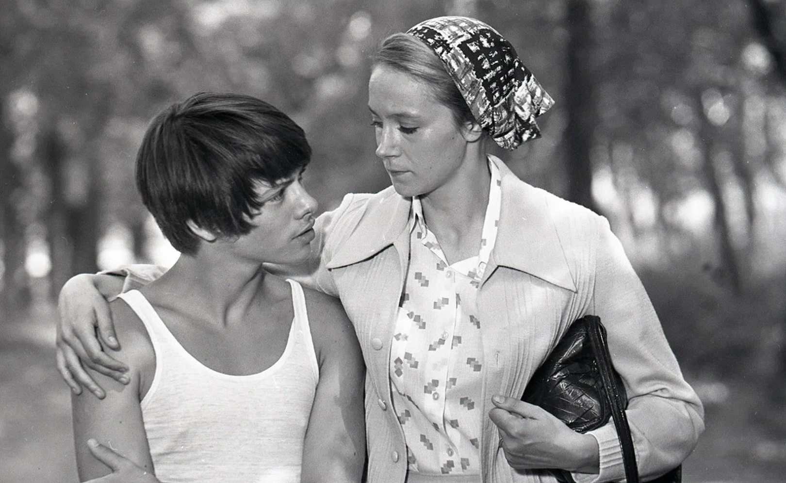 Странная женщина