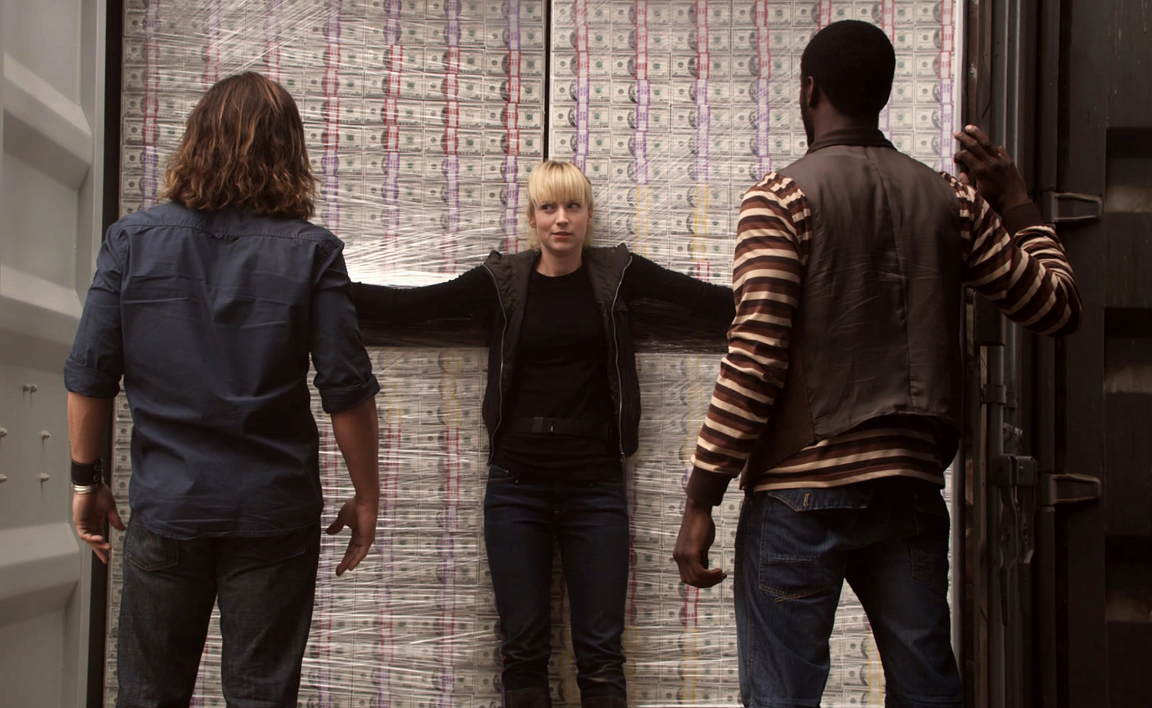 Грабь награбленное. Сезон 1. Серия 2