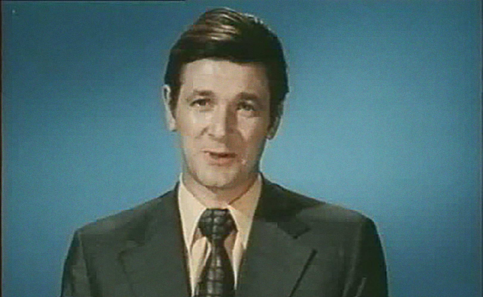 Жили три холостяка