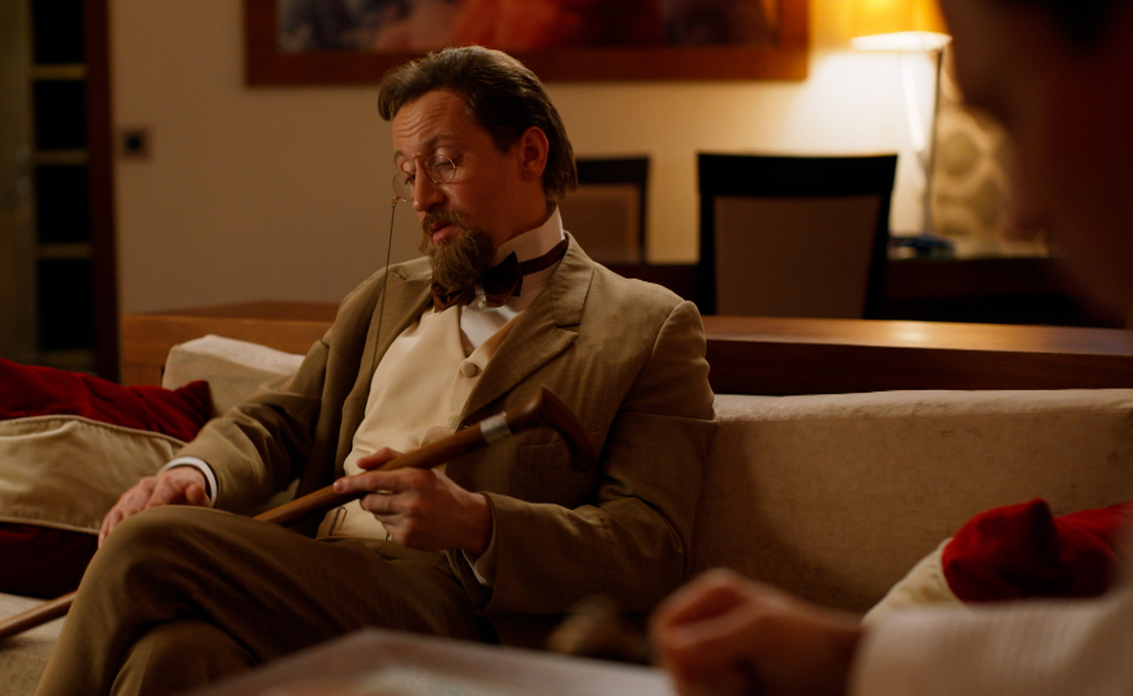 Кадр из сериала Как Деревянко Чехова играл. Смотреть на Kartina Canada