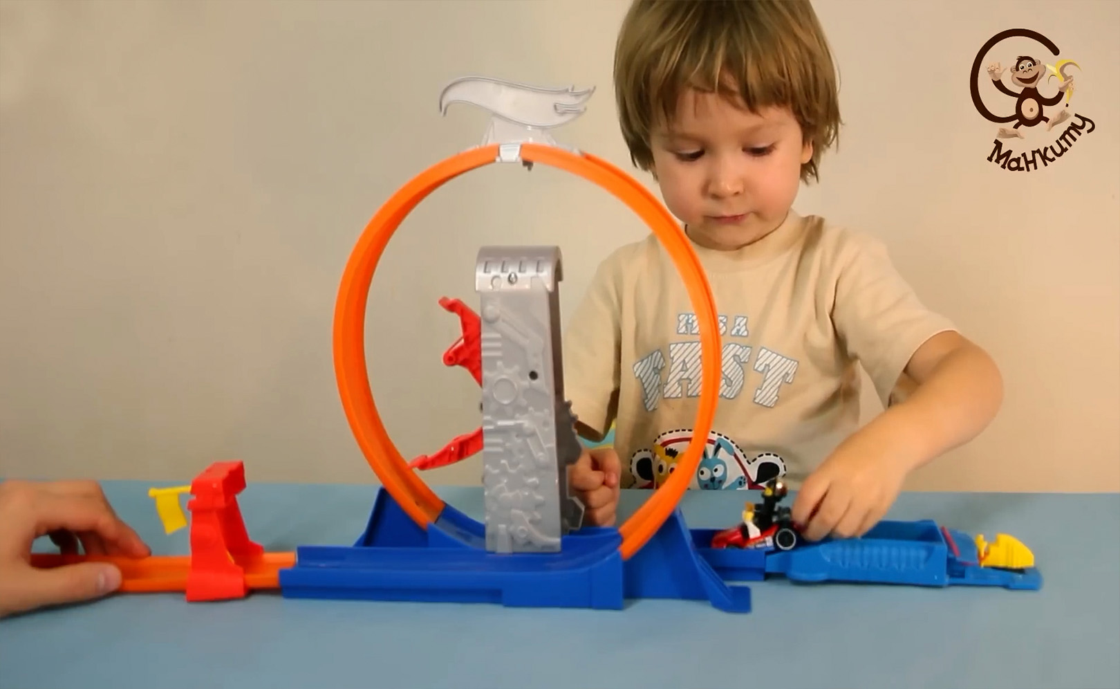 Машинка Хот Вилс Let's GoMachine Hot Wheels Let's Go МанкитуИгры