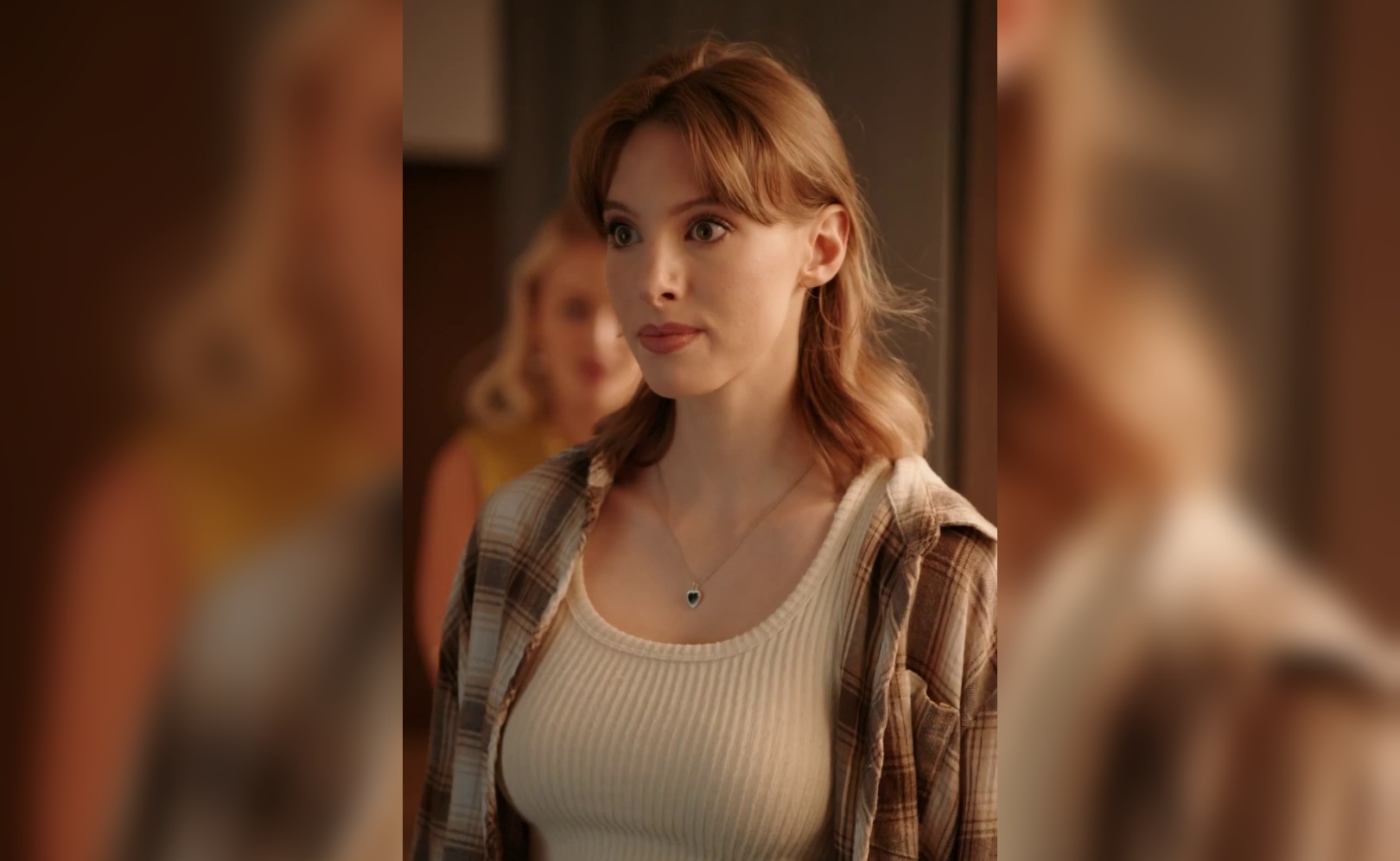 Миллиардер купил меня. Сезон 1. Серия 2