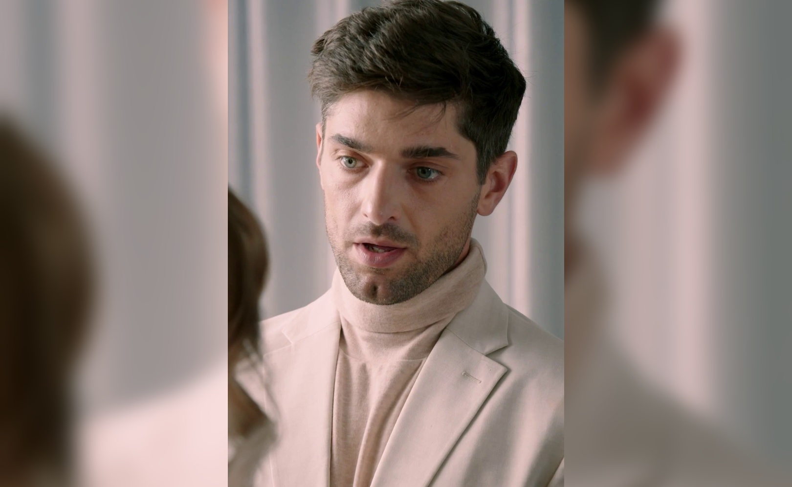Миллиардер купил меня. Сезон 1. Серия 27