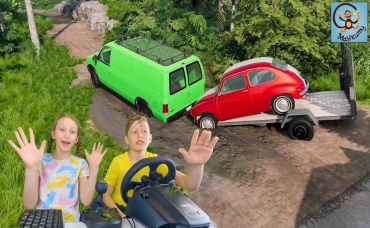 Дети и Игрушки. Машинки-лодка, бездорожье для машин. Манкиту