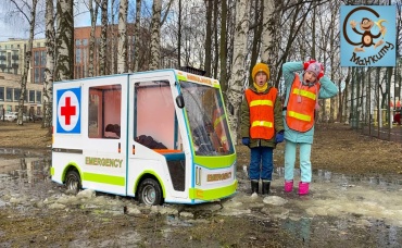 24 часа в бассейне - Диана и Даня Манкиту